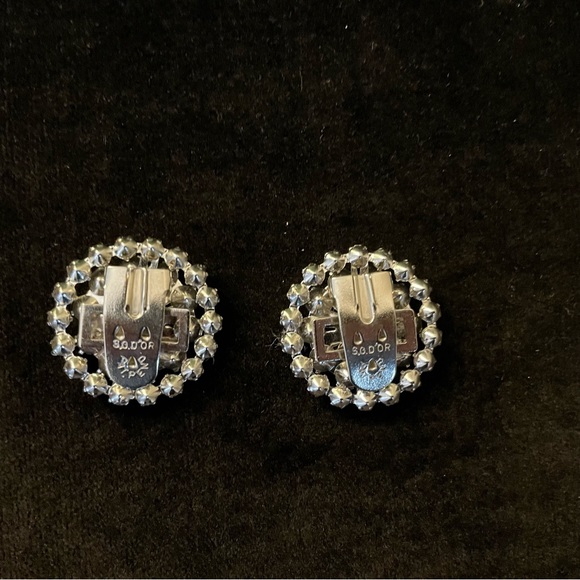 Vintage S.G.D’OR Domed Silver-Tone Shoe Clips - Picture 2 of 2